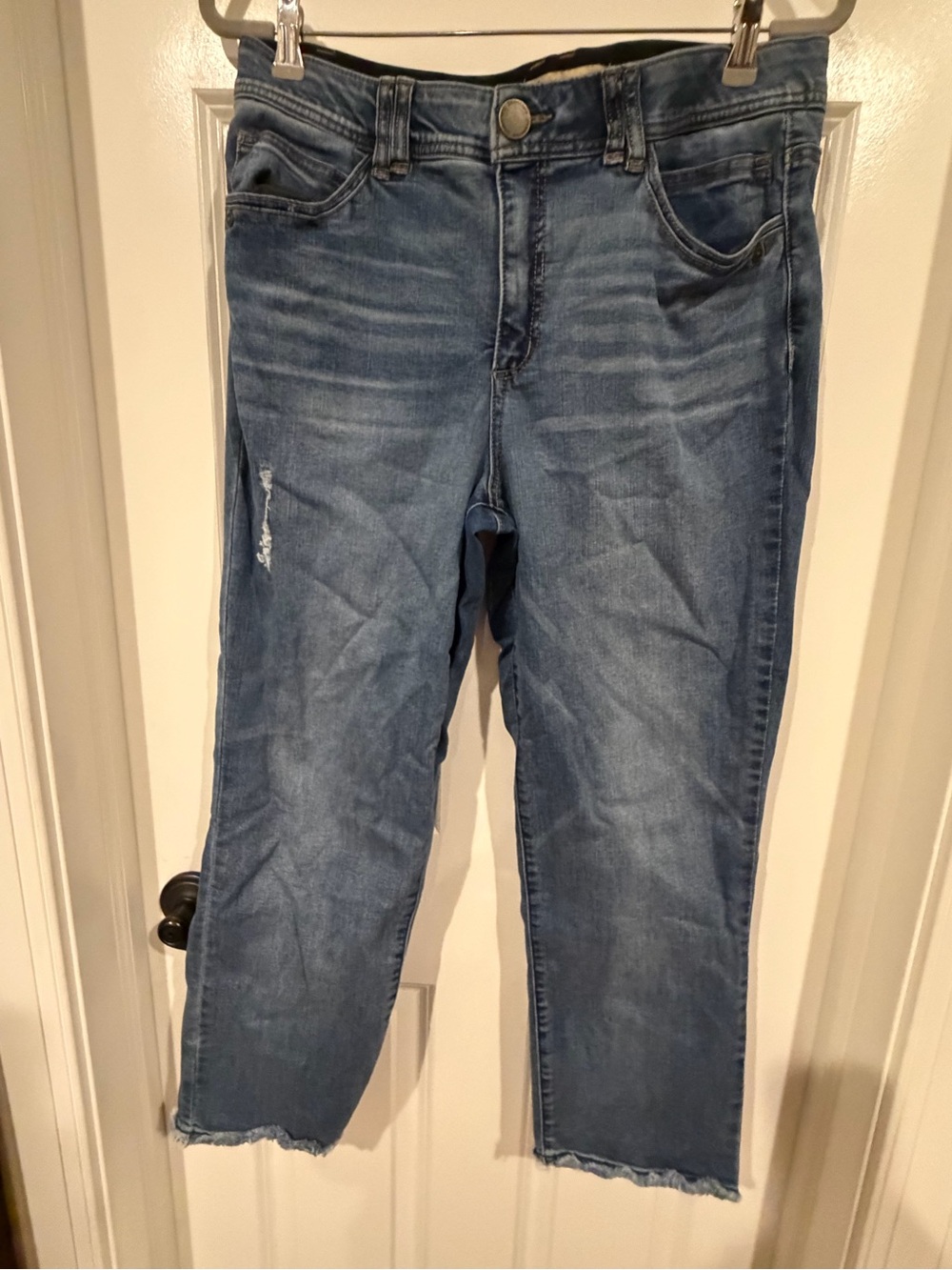 Democracy Light Blue Washed Cropped Ankle Jeans 14